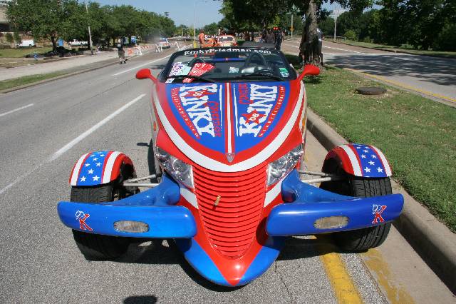 2006_ArtCar_3_Parade 039 